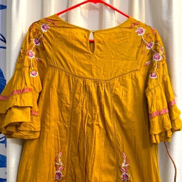 Women’s  Gold Colored FREE PEOPLE Embroidered Pavlo Babydoll Dress Size Small - Picture 7 of 10